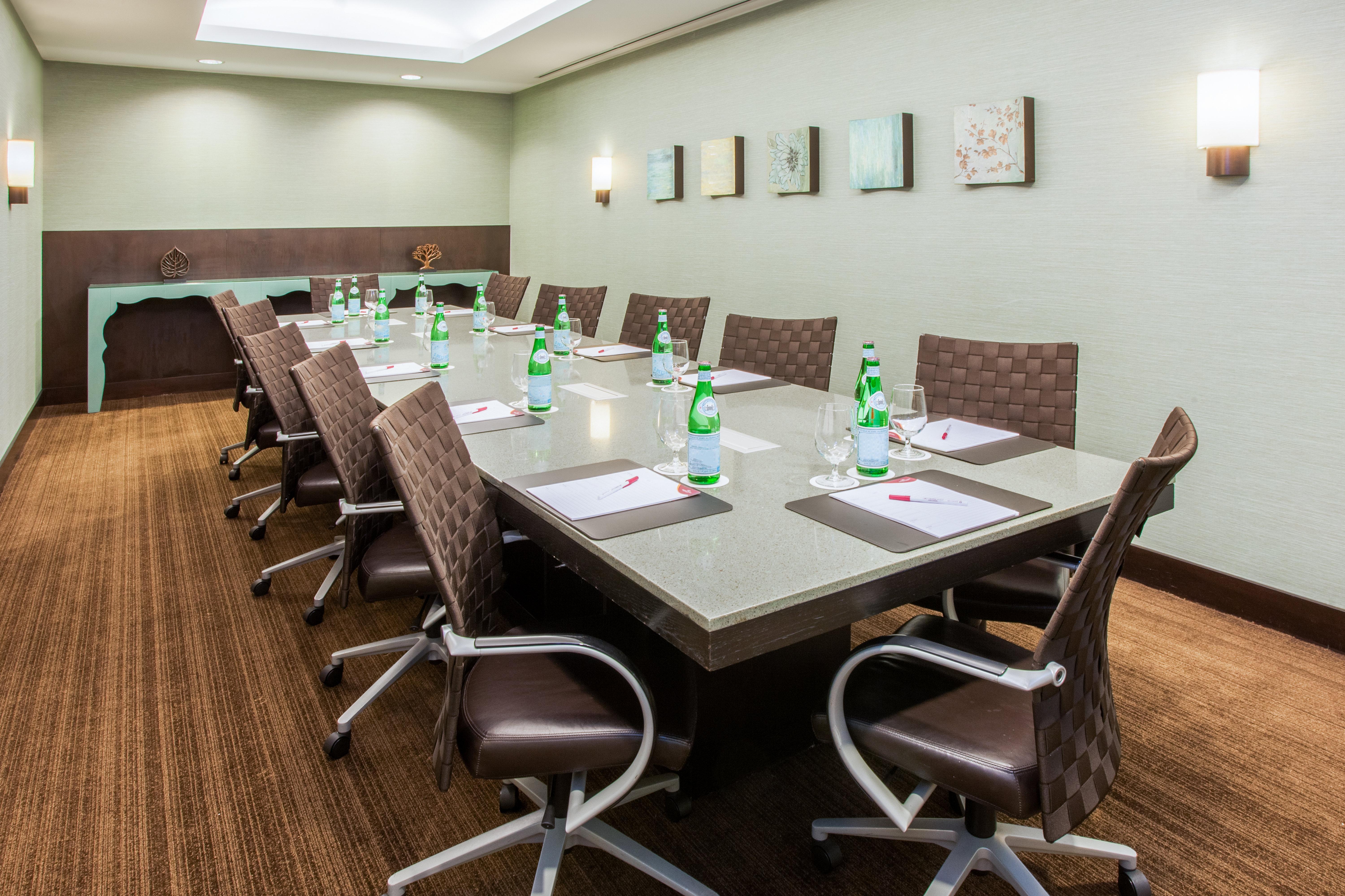 Crowne Plaza Hotel Glen Ellyn/Lombard By Ihg מראה חיצוני תמונה