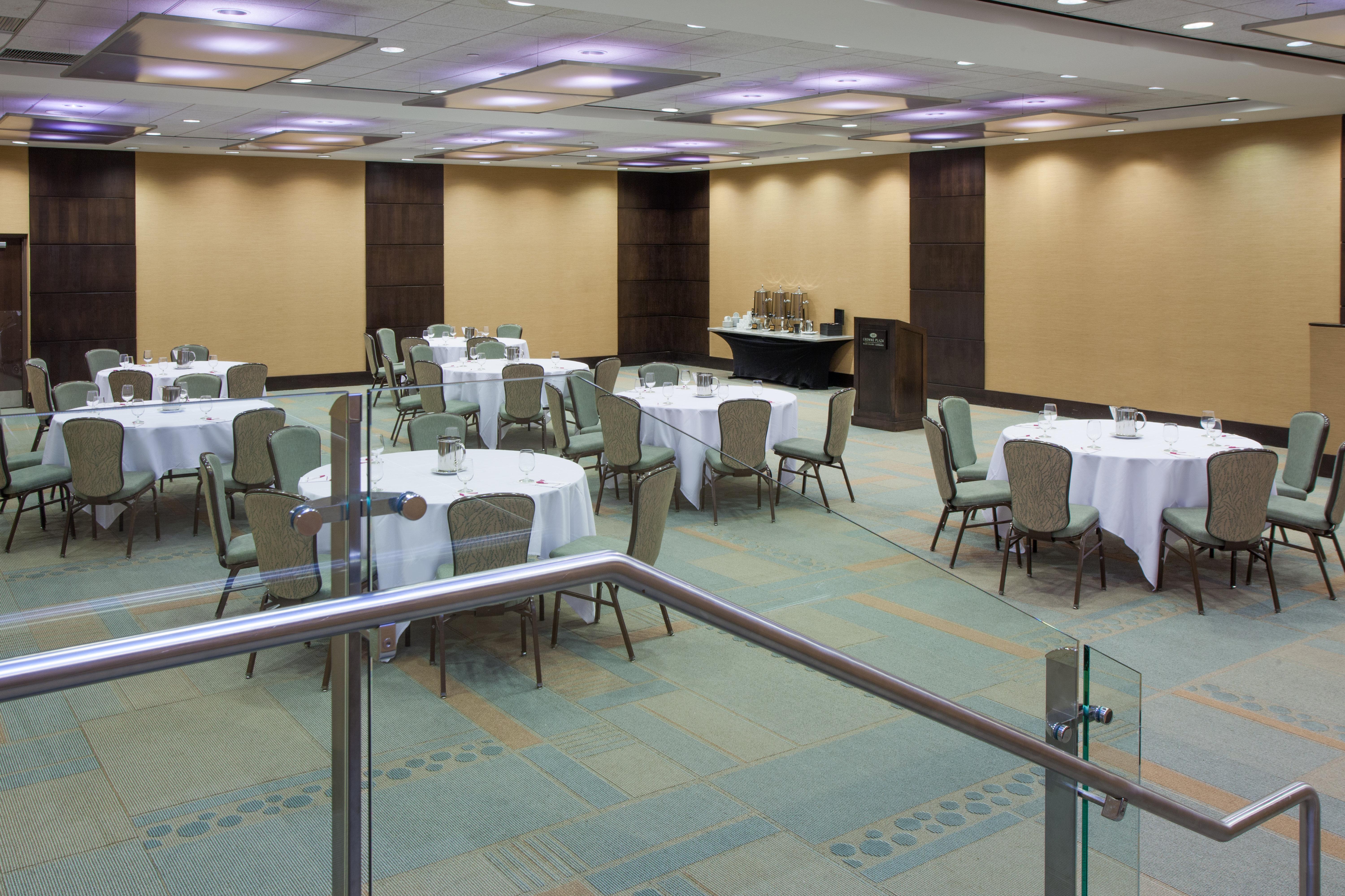 Crowne Plaza Hotel Glen Ellyn/Lombard By Ihg מראה חיצוני תמונה