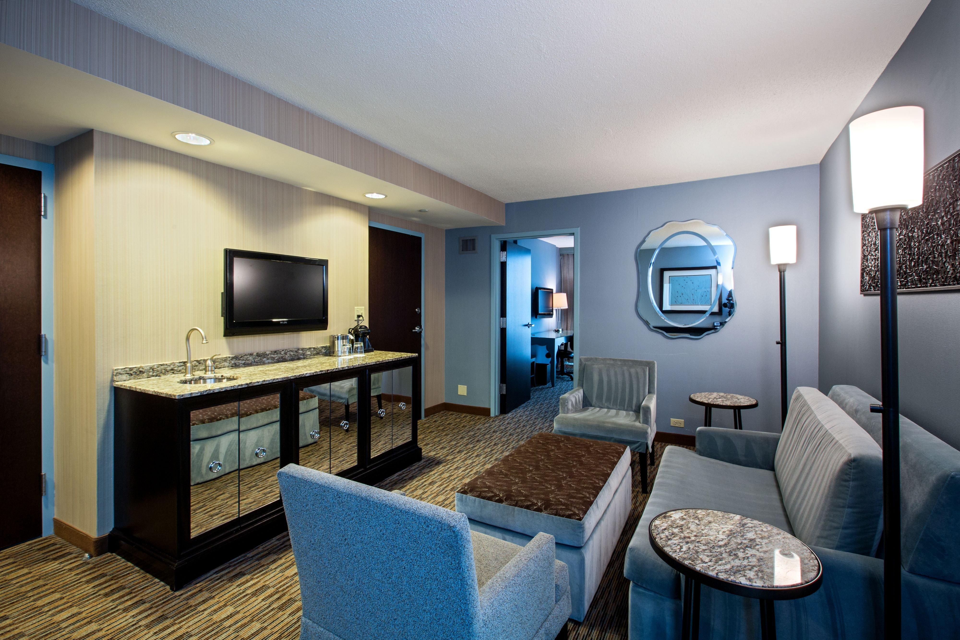 Crowne Plaza Hotel Glen Ellyn/Lombard By Ihg מראה חיצוני תמונה