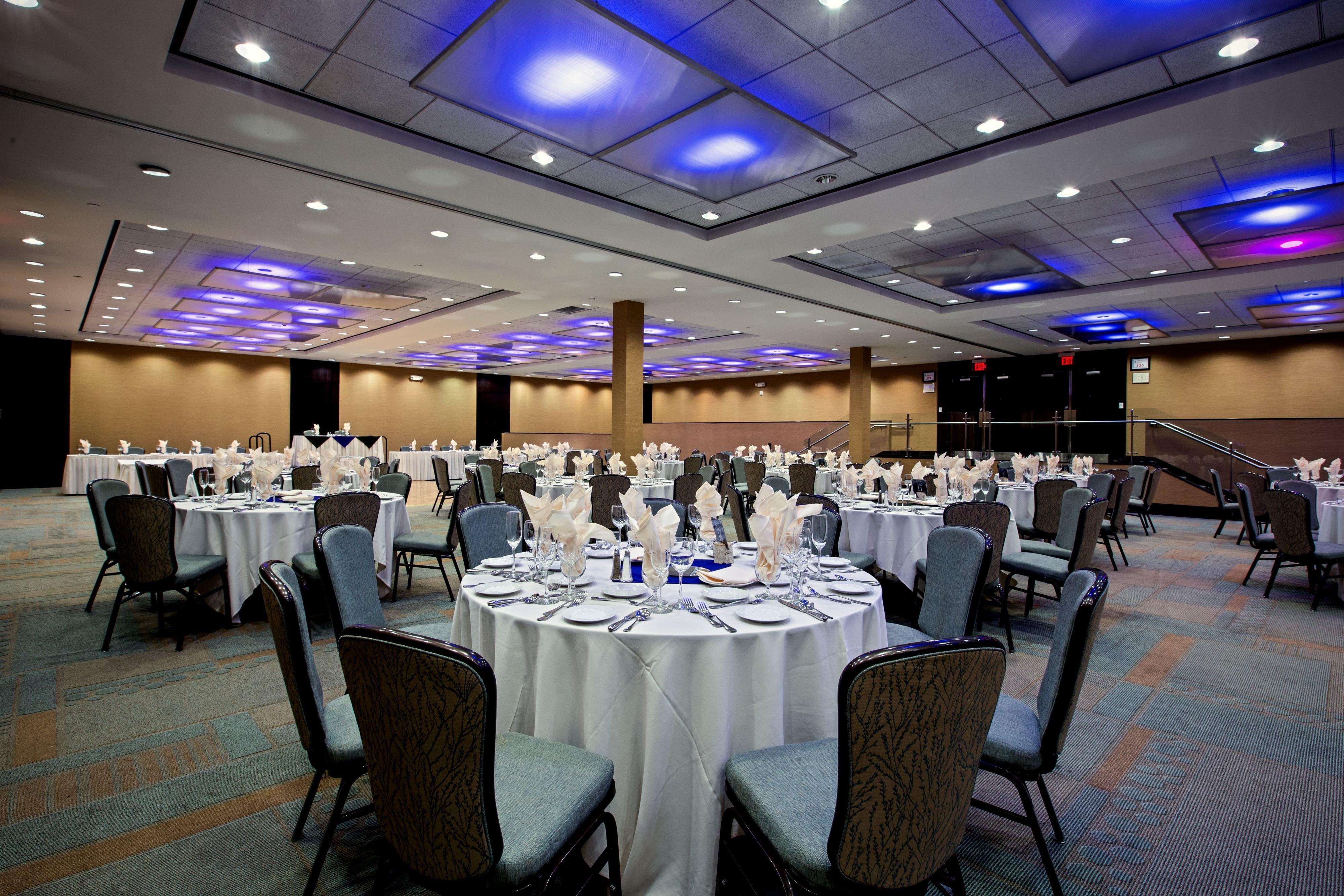 Crowne Plaza Hotel Glen Ellyn/Lombard By Ihg מראה חיצוני תמונה