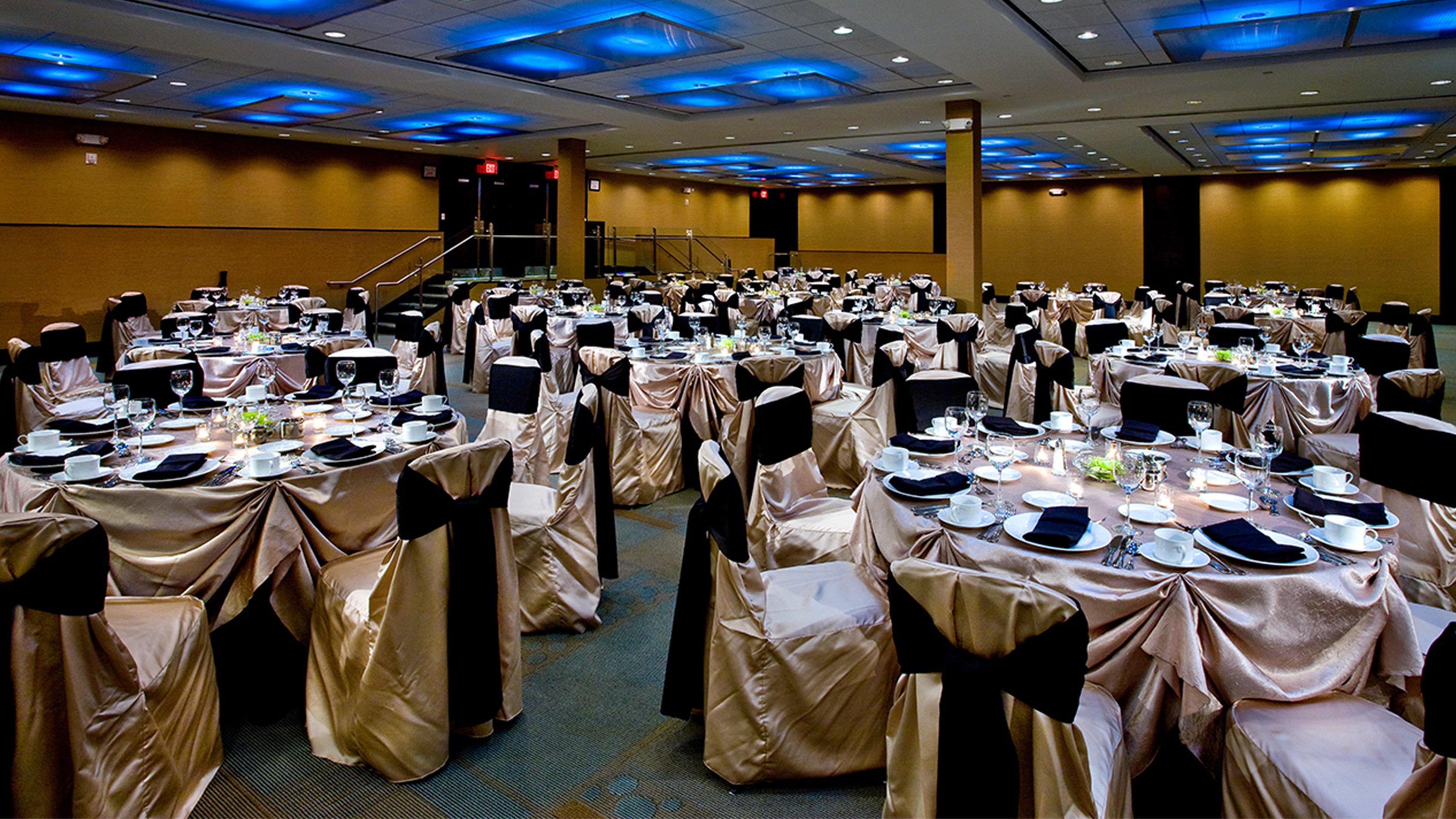 Crowne Plaza Hotel Glen Ellyn/Lombard By Ihg מראה חיצוני תמונה