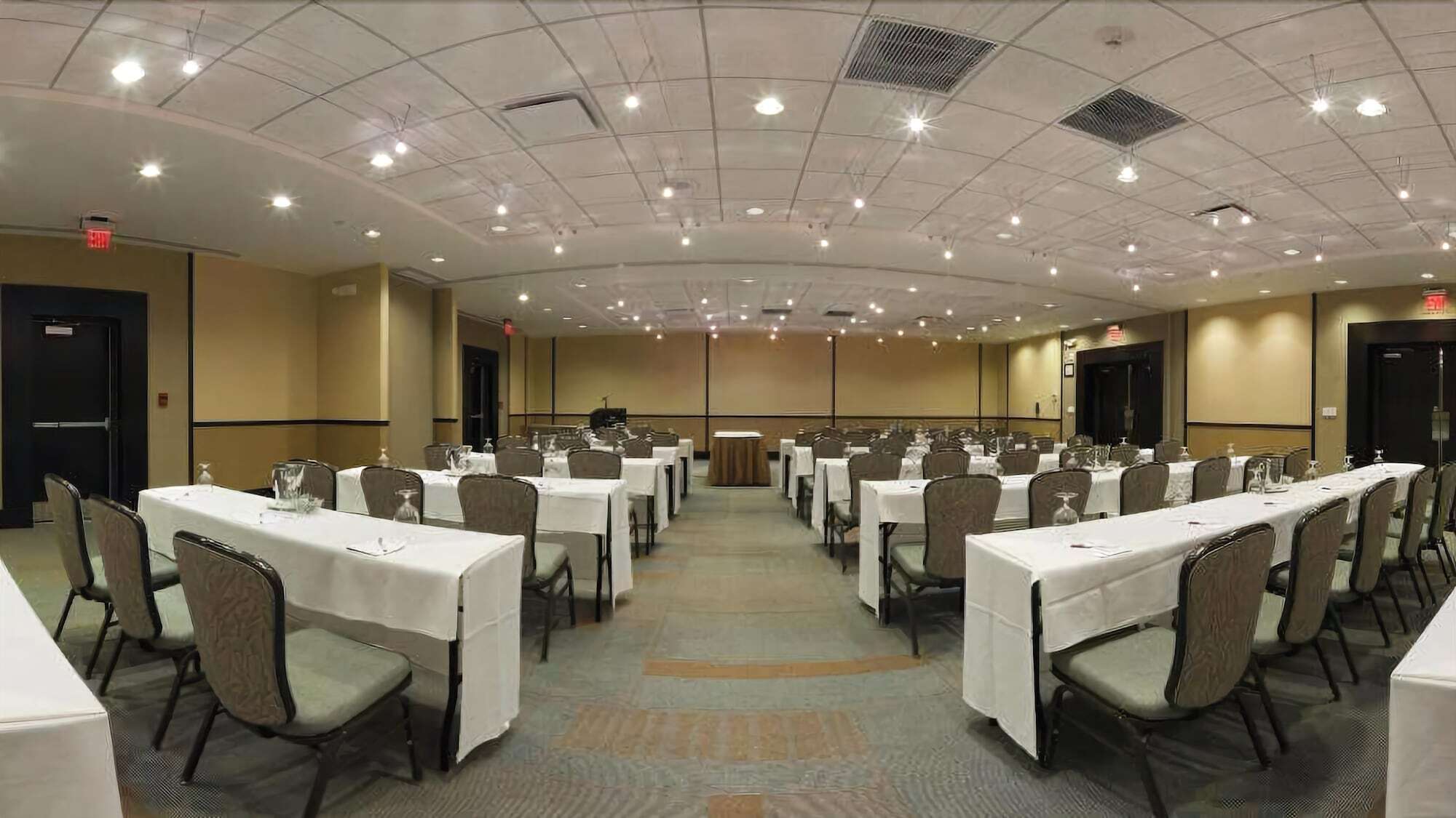 Crowne Plaza Hotel Glen Ellyn/Lombard By Ihg מראה חיצוני תמונה